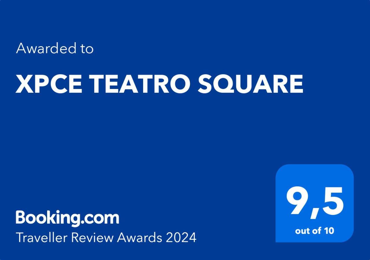 Апартаменты Xpce Teatro Square Малага Экстерьер фото